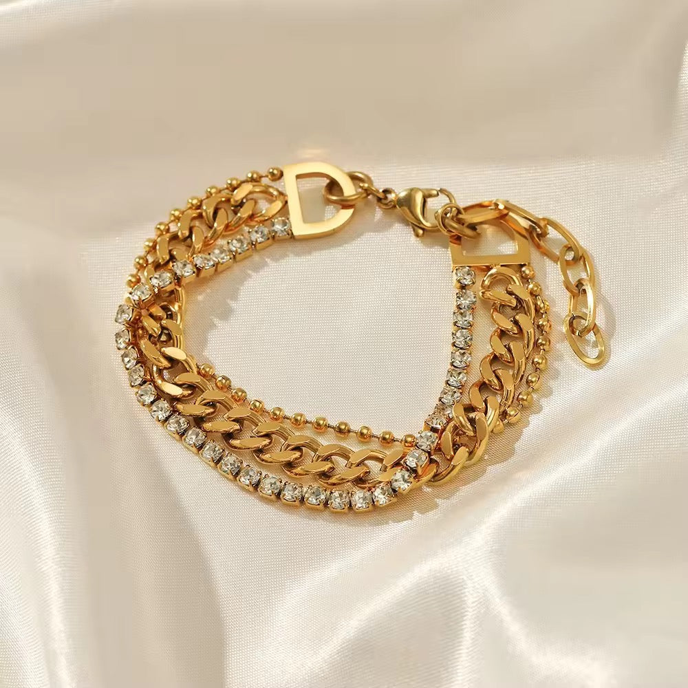 Beads Bracelet for Men: A Stylish Blend of Tradition and Modern Fashion