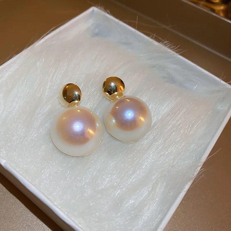 Pearl Studs