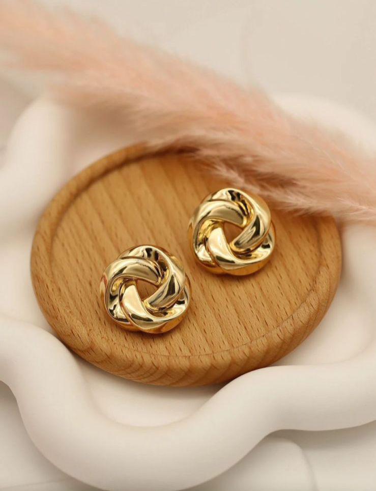 Croissant Studs