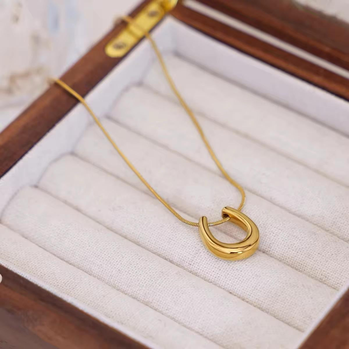 Gold Plated Horse Hoof Necklace - 18K Gold Plated