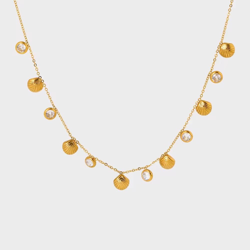 Trendy gold necklace with alternating shell and stone charms, perfect for summer, layering, or daily use