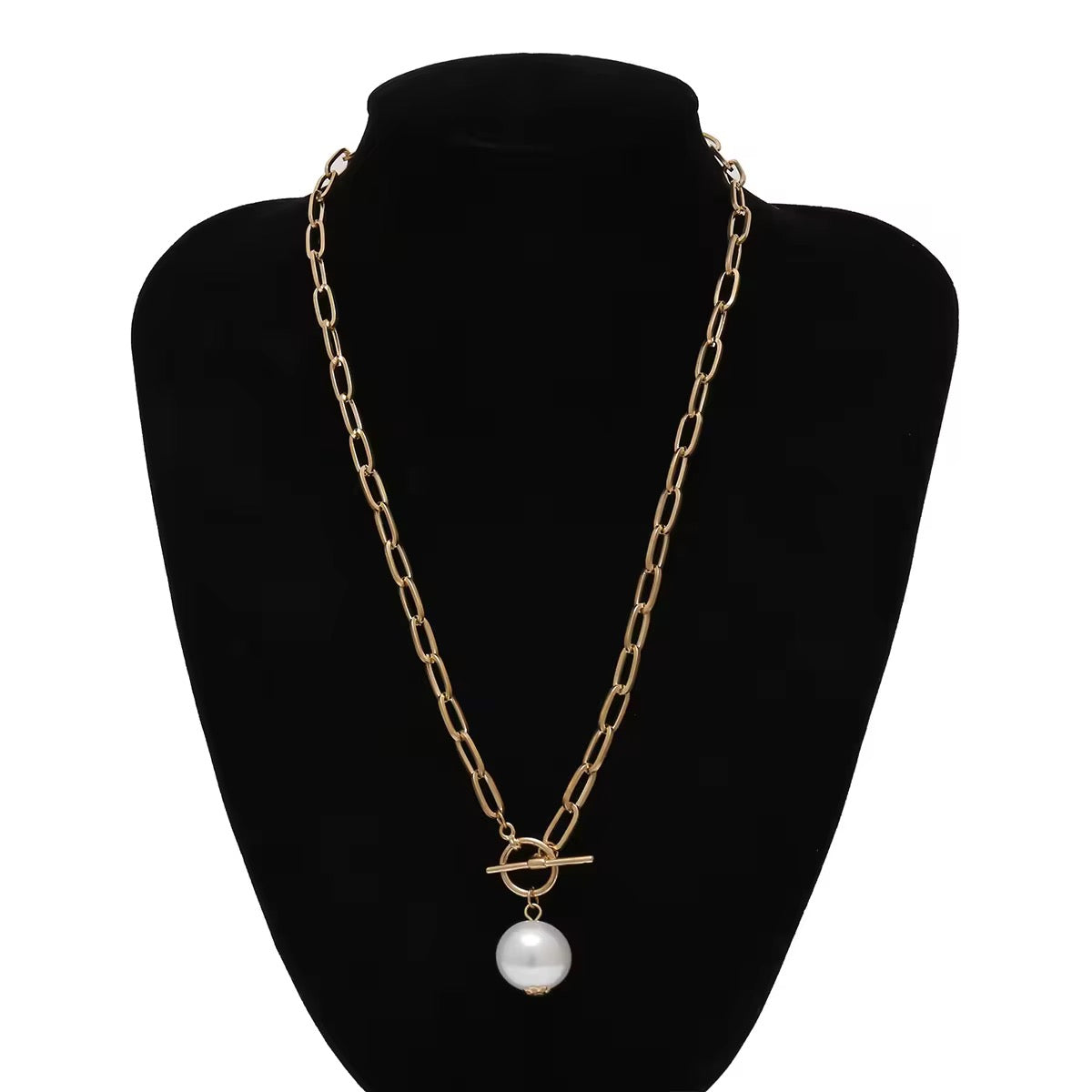 Minimal Necklace