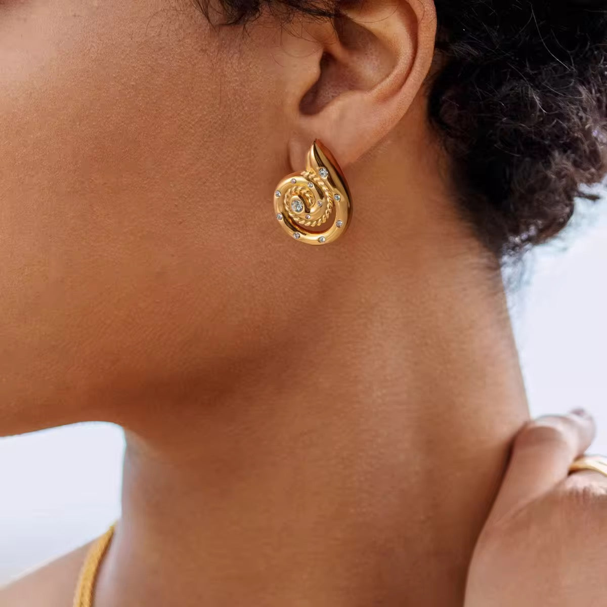 Zircon Conch Shell Earrings