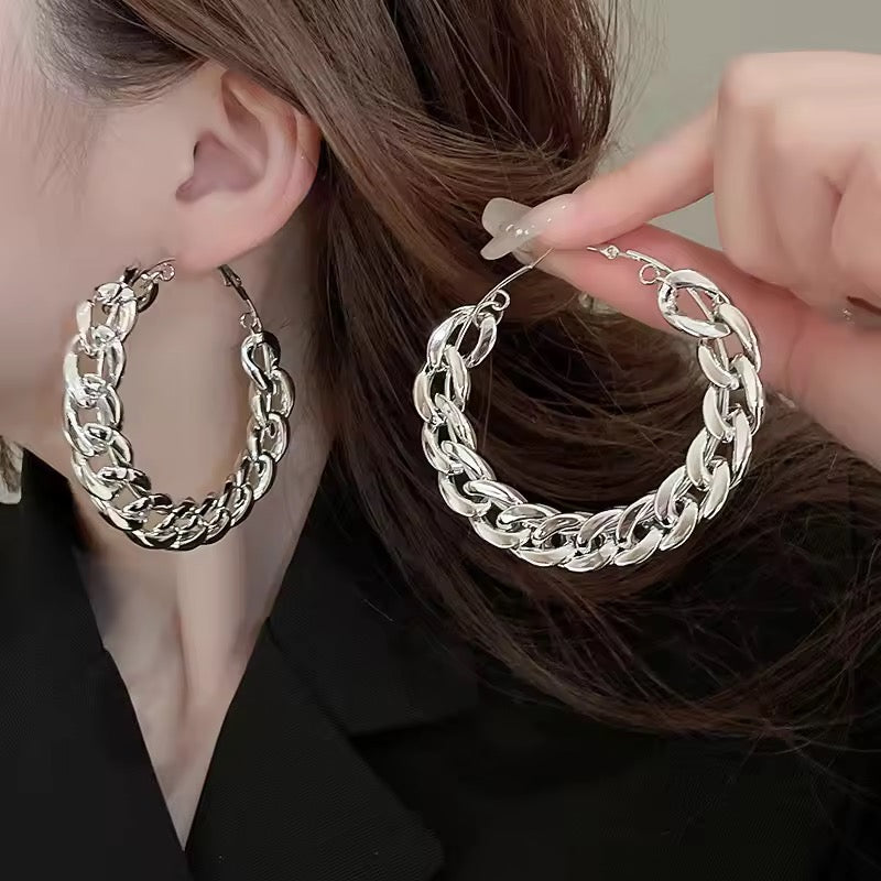 Chain Hoops