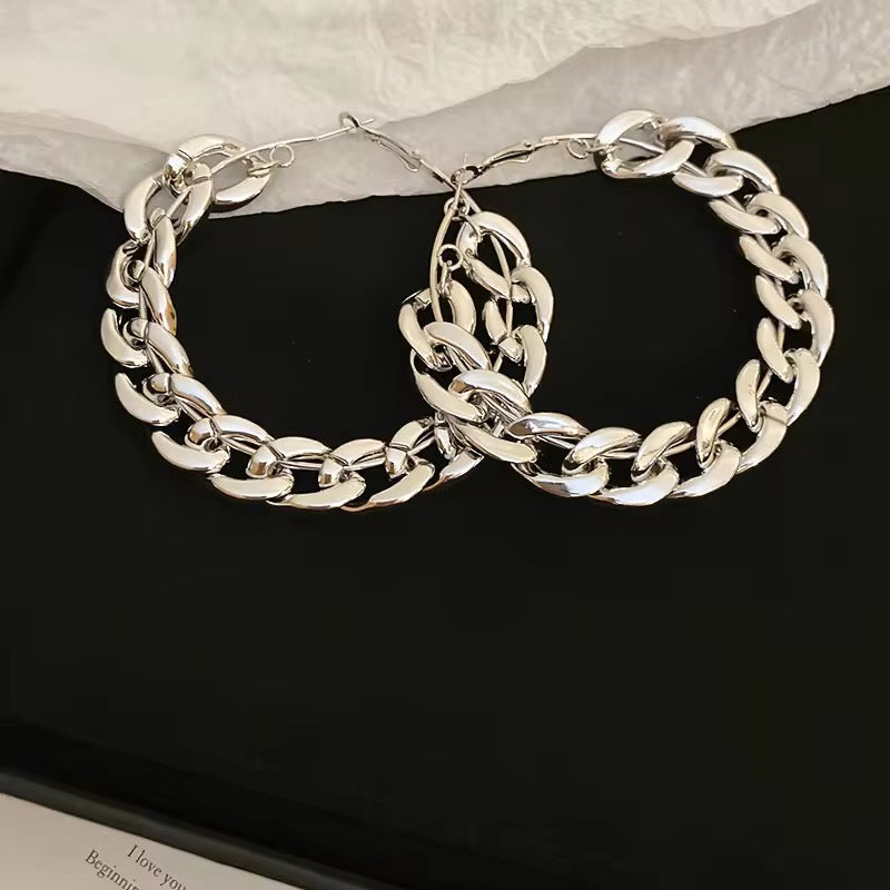 Chain Hoops