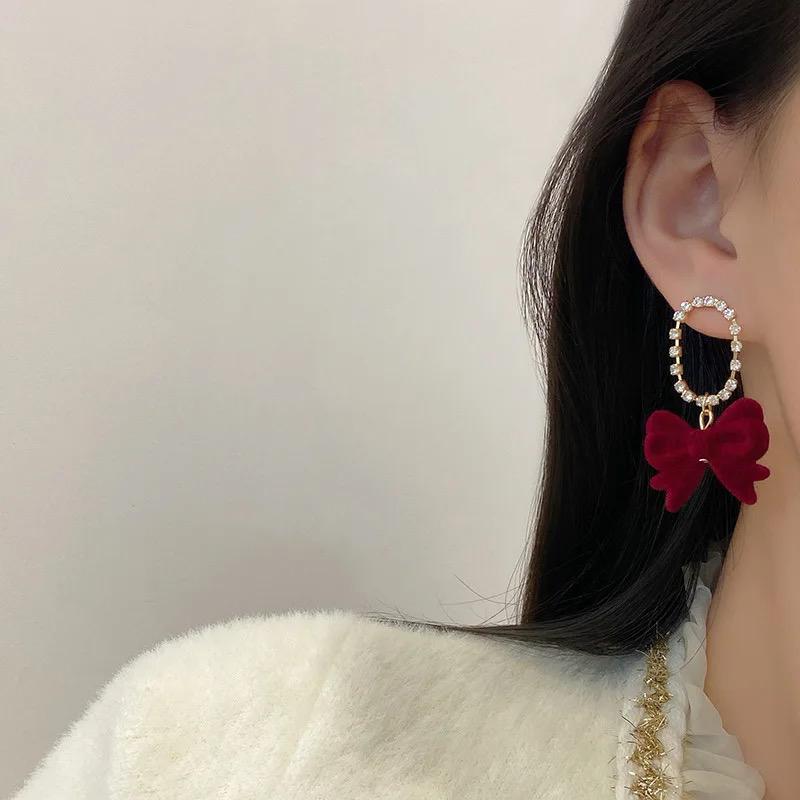 Velvet Charm Earings