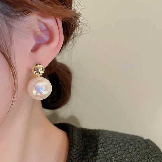 Pearl Studs