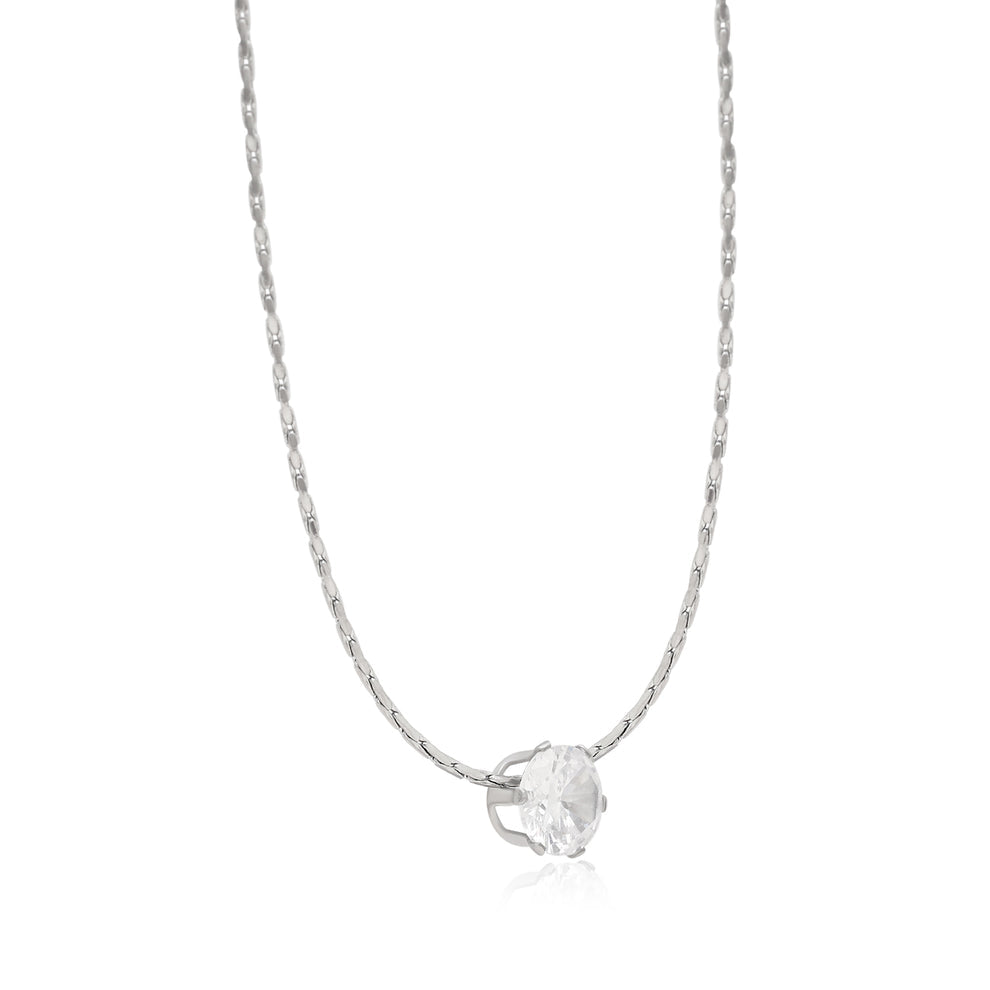 Elegant Gold Solitaire Necklace