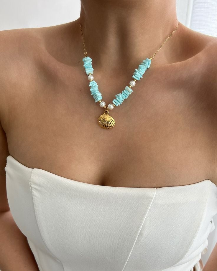Summer necklace with turquoise beads and shell charm, stainless steel, waterproof, for beach and daily wear