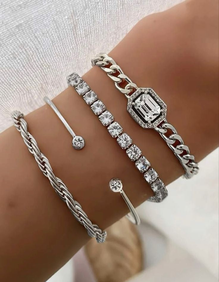 Dazzling Diva Bracelet Set