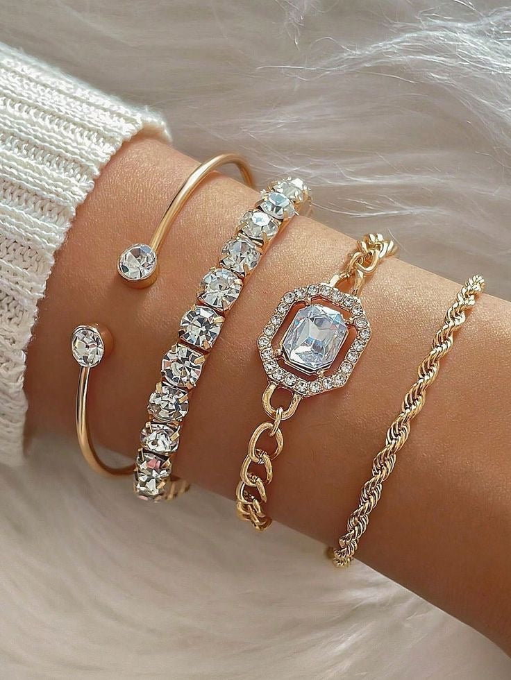 Dazzling Diva Bracelet Set