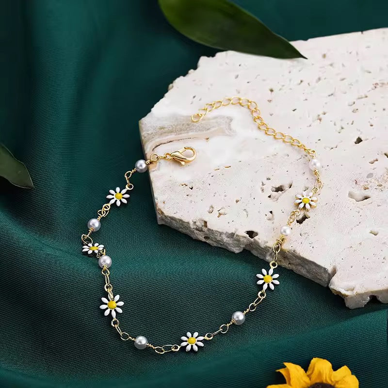 Daisy Chain Dreams Anklet