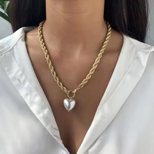 Pinteresty Heart Necklace