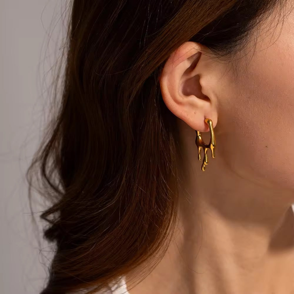 18k Gold Plated Woobly Earrings