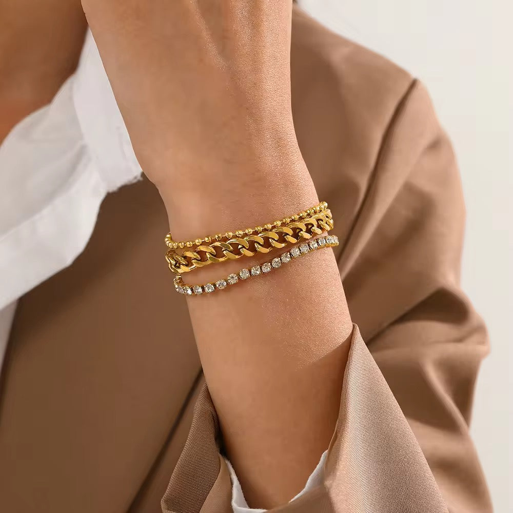 Chunky gold chain bracelet with diamonds – luxury layered statement jewelry for women