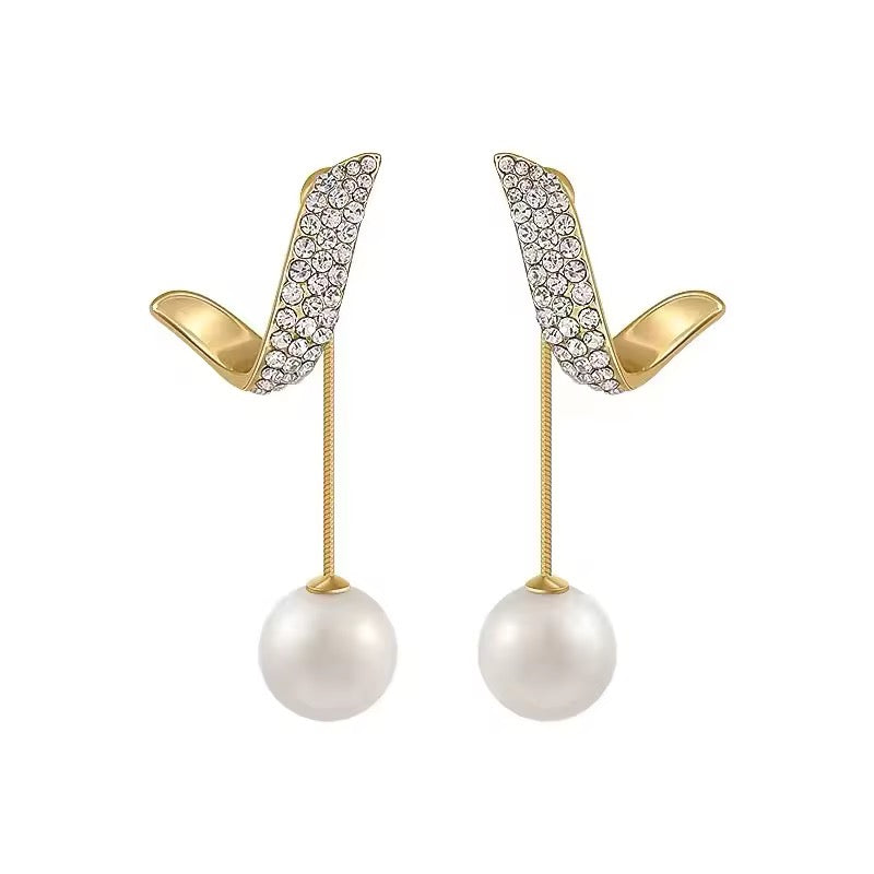 Pearl Drop Earrings