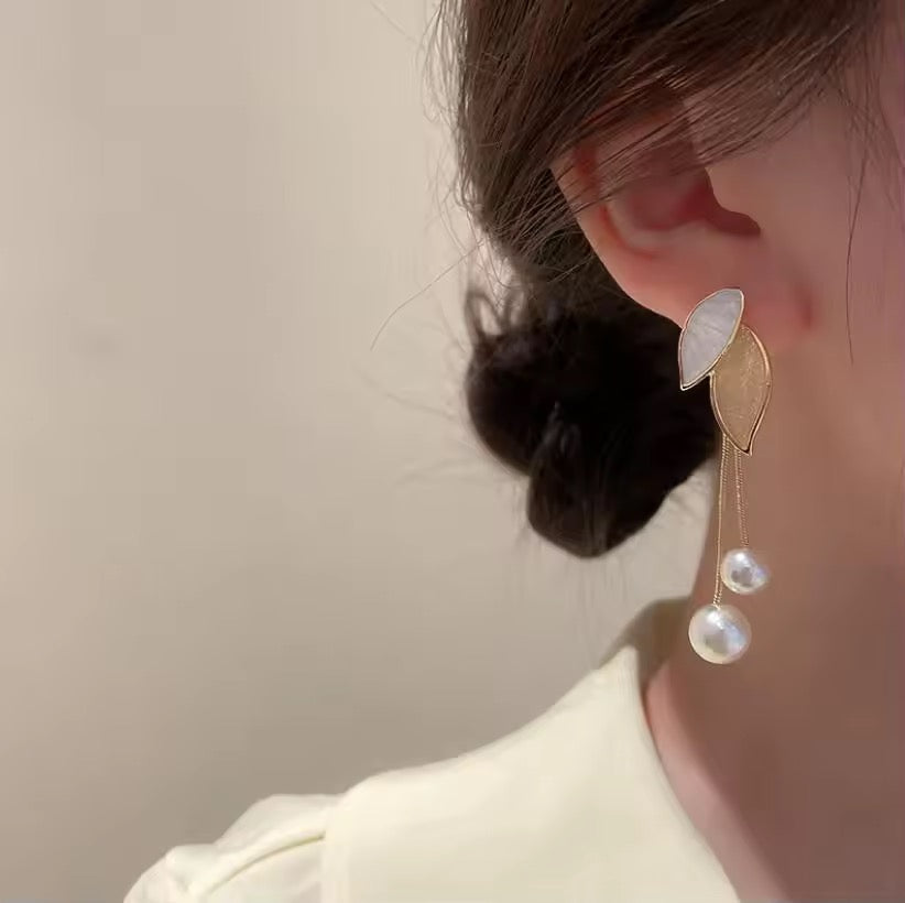 Floral Drips Earrings