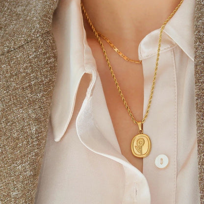 Daisy Necklace - 18K Gold Plated