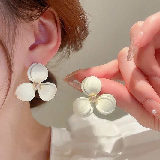 Daisy Earrings