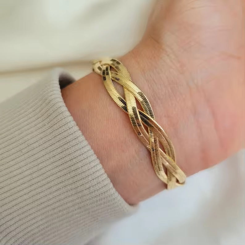 Minimalist Braided Bracelet